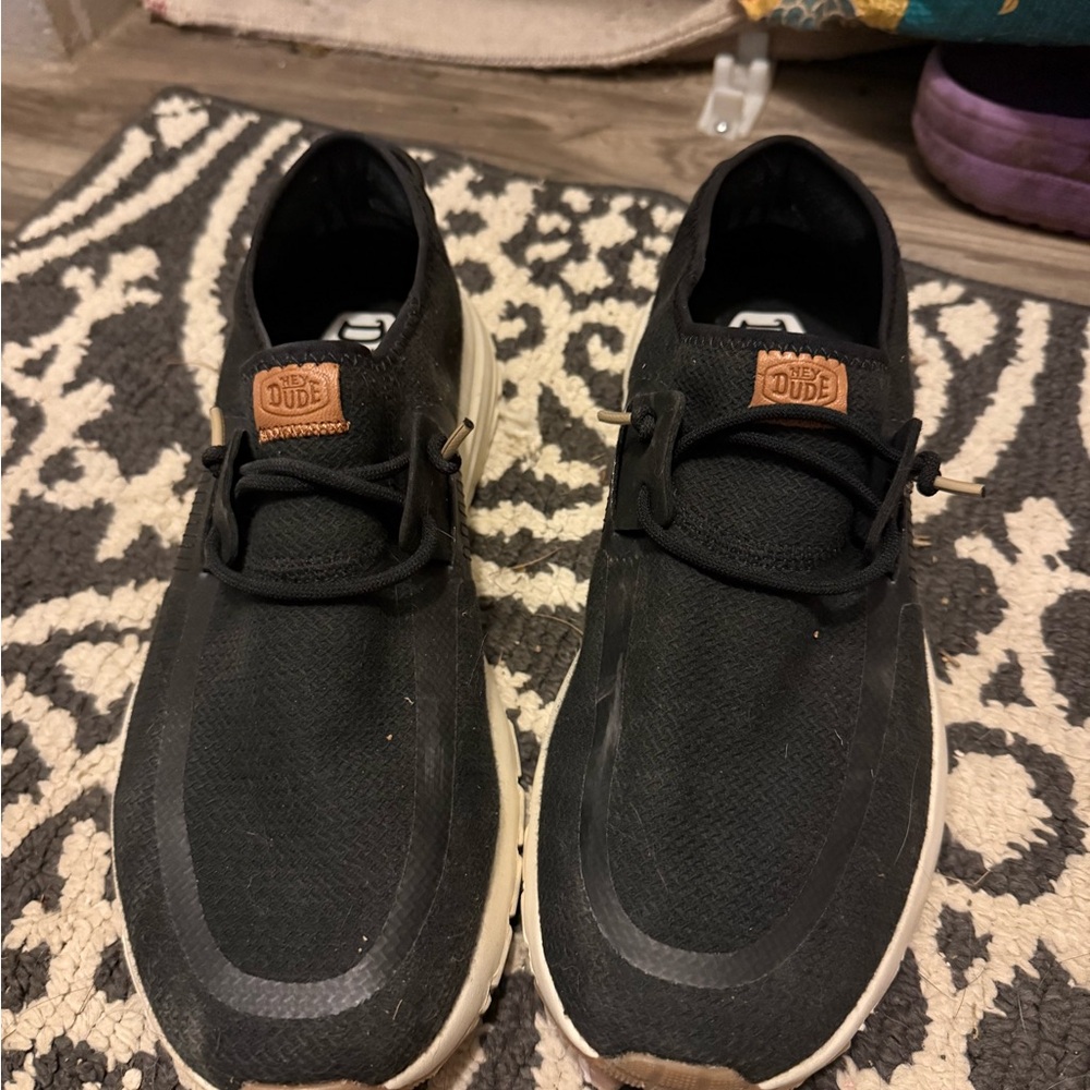 Hey Dude Women’s Tennis Shoes size 11